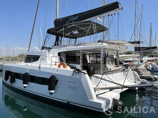 Bali 4.8  - Yacht Charter Sailica