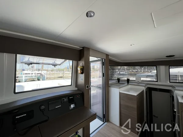 Bali 4.8  - Yacht Charter Sailica