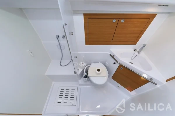 Elan Impression 45.1 - Yacht Charter Sailica