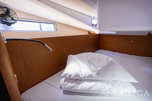 Sun Odyssey 440 - Yacht Charter Sailica