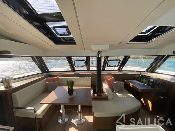 Nautitech 46 Fly - Yacht Charter Sailica