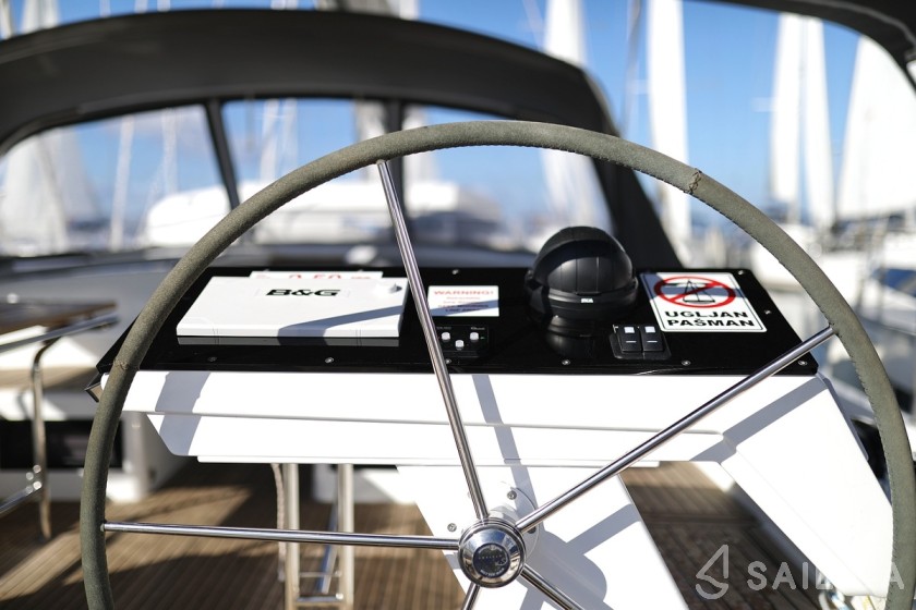 Hanse 460 - Yacht Charter Sailica