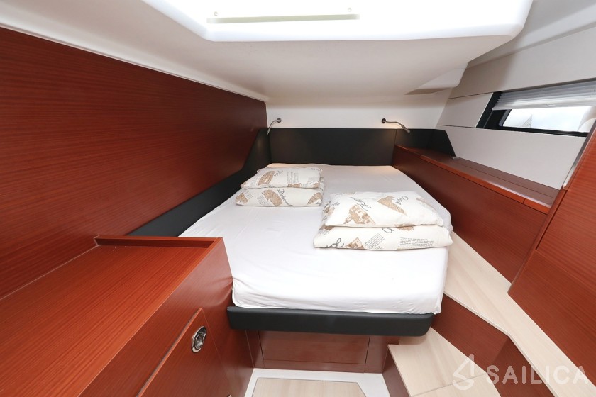 Hanse 460 - Yacht Charter Sailica