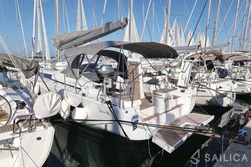 Hanse 460 - Yacht Charter Sailica