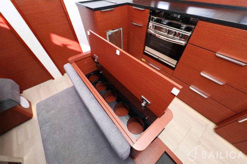 Hanse 460 - Yacht Charter Sailica