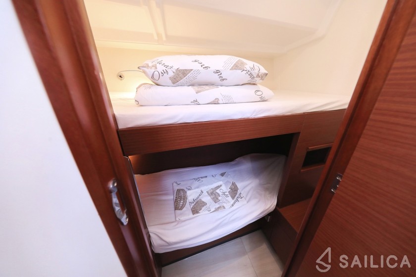 Hanse 460 - Yacht Charter Sailica