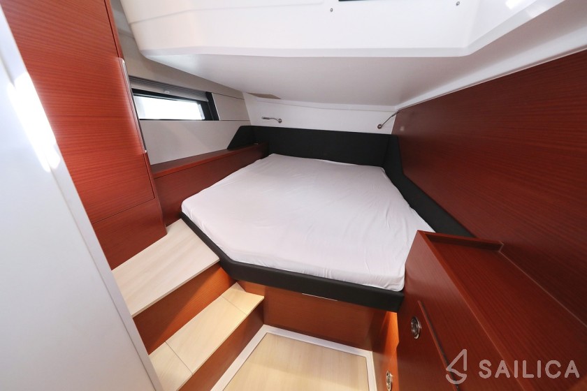 Hanse 460 - Yacht Charter Sailica