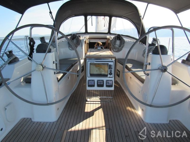 Bavaria 40 Cruiser - Yacht Charter Sailica