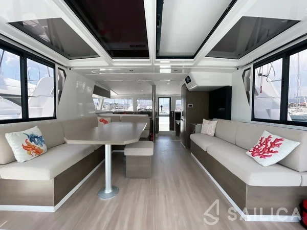 Bali 4.2 - Yacht Charter Sailica