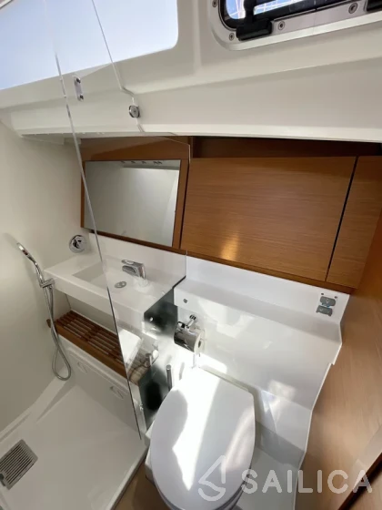Sun Odyssey 440 - Yacht Charter Sailica