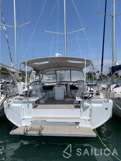 Oceanis 46.1 - Yacht Charter Sailica