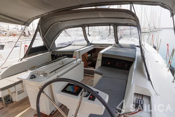 Oceanis 46.1 - Yacht Charter Sailica