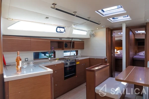 Oceanis 46.1 - Yacht Charter Sailica