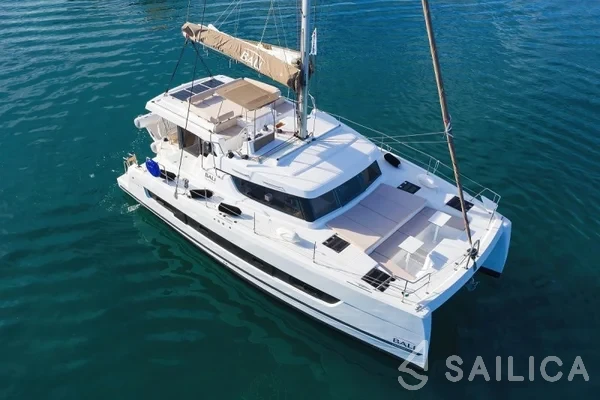 Bali Catspace - Yacht Charter Sailica