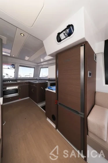 Bali Catspace - Yacht Charter Sailica