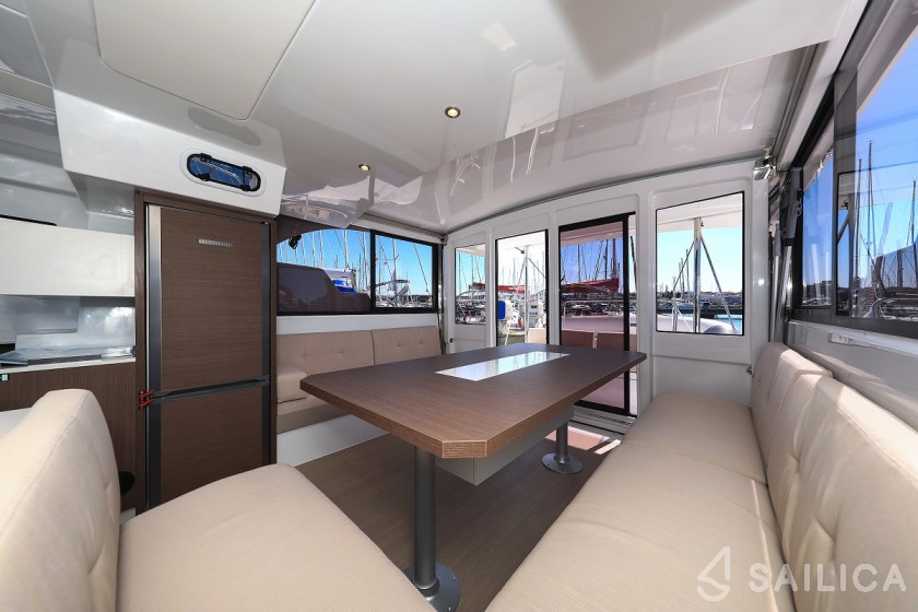 Bali Catspace - Yacht Charter Sailica