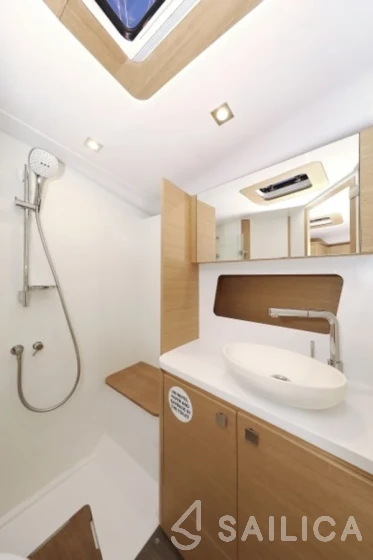 Elan GT6 - Yacht Charter Sailica