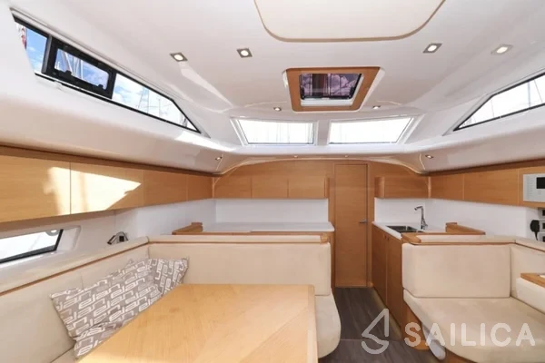 Elan GT6 - Yacht Charter Sailica