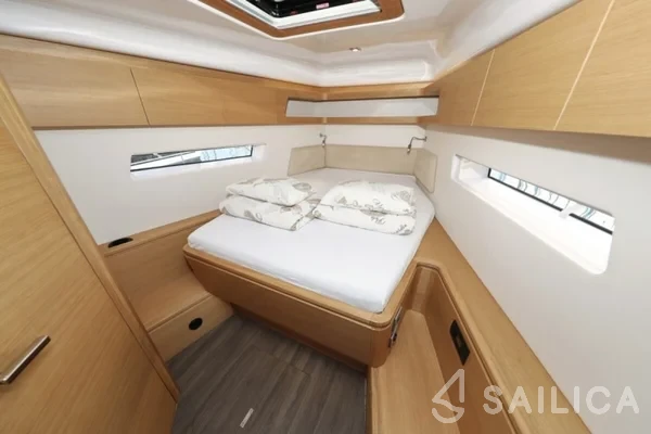 Elan GT6 - Yacht Charter Sailica