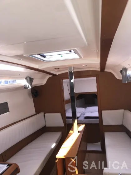 Sun Odyssey 349 - Yacht Charter Sailica