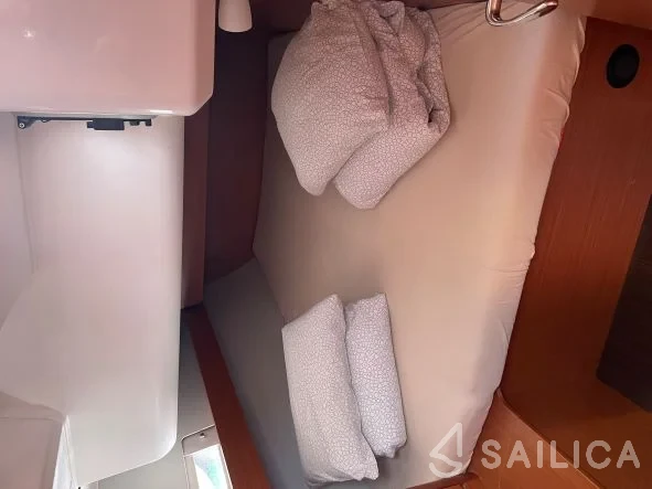 Dufour 460 GL - Yacht Charter Sailica