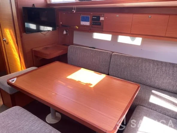 Dufour 460 GL - Yacht Charter Sailica