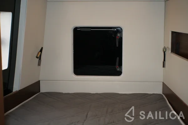 Nautitech 46 Fly - Yacht Charter Sailica