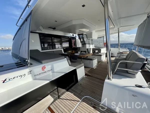 Elba 45 - Yacht Charter Sailica