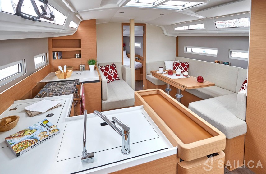 Sun Odyssey 410 - Yacht Charter Sailica