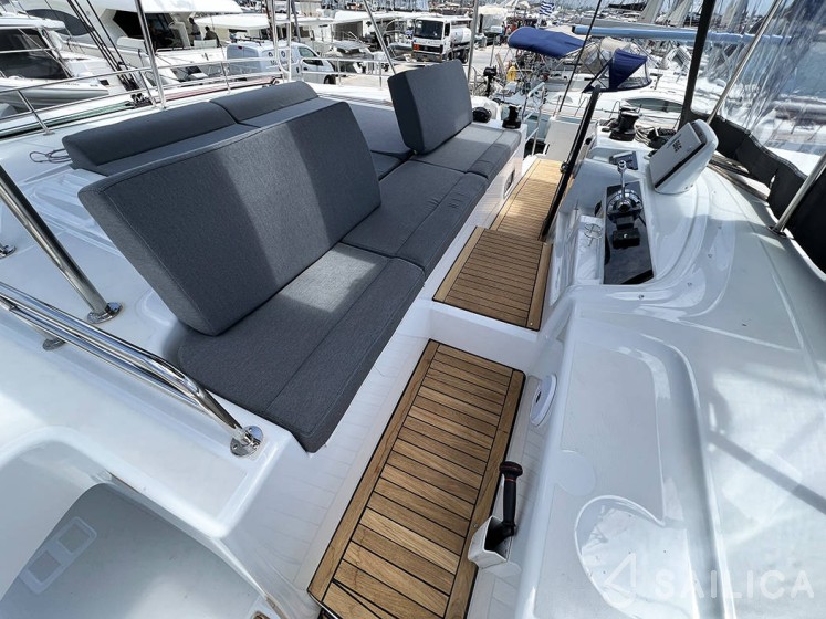 Lagoon 46  - Yacht Charter Sailica