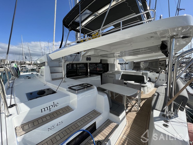 Lagoon 46  - Yacht Charter Sailica