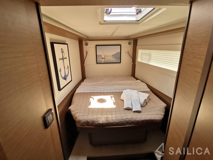 Lagoon 46  - Yacht Charter Sailica