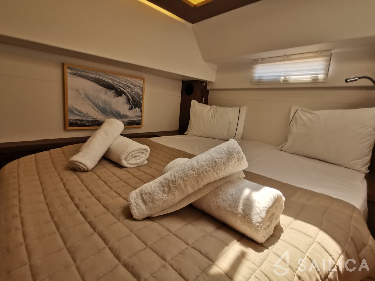 Lagoon 46  - Yacht Charter Sailica