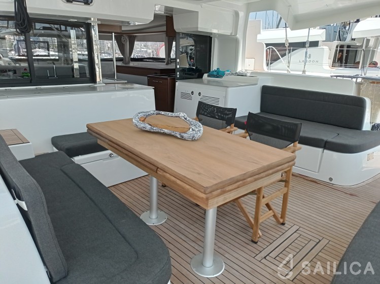 Lagoon 46  - Yacht Charter Sailica