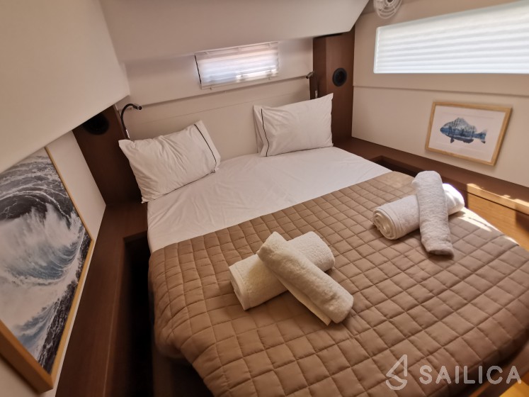 Lagoon 46  - Yacht Charter Sailica