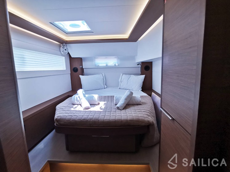 Lagoon 46  - Yacht Charter Sailica
