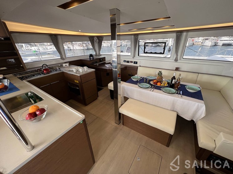 Lagoon 46  - Yacht Charter Sailica