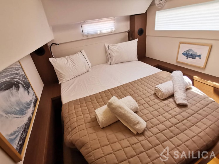 Lagoon 46  - Yacht Charter Sailica