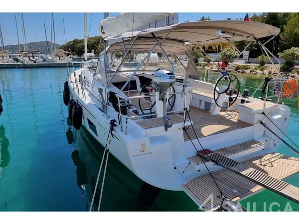 Oceanis 46.1 - Yacht Charter Sailica