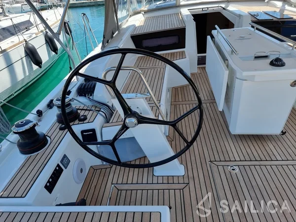 Oceanis 46.1 - Yacht Charter Sailica