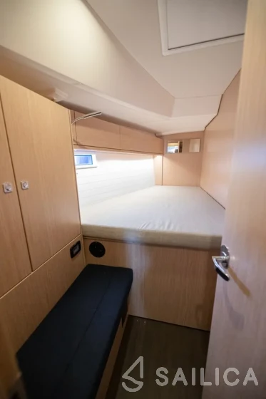 Bavaria 46 Cruiser - Yacht Charter Sailica