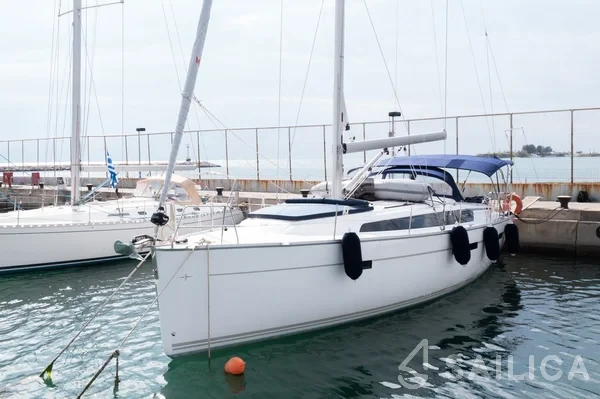 Bavaria 46 Cruiser - Yacht Charter Sailica