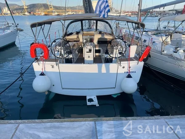 Sun Odyssey 440 - Yacht Charter Sailica