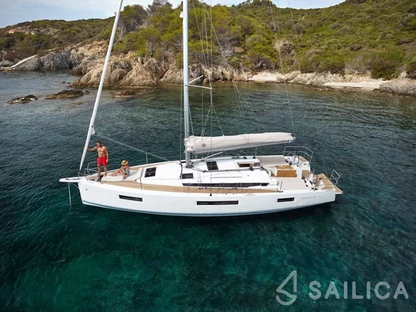 Sun Odyssey 440 - Yacht Charter Sailica