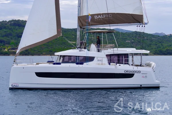 Bali 4.6 - Yacht Charter Sailica