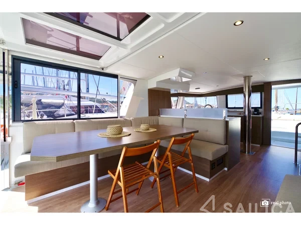 Bali 4.6 - Yacht Charter Sailica