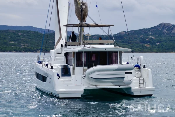 Bali 4.6 - Yacht Charter Sailica