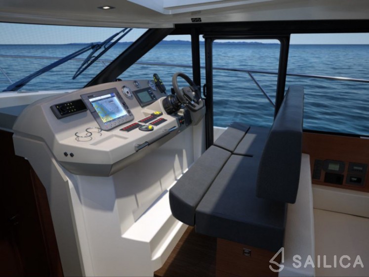 Jeanneau NC 14 - Yacht Charter Sailica