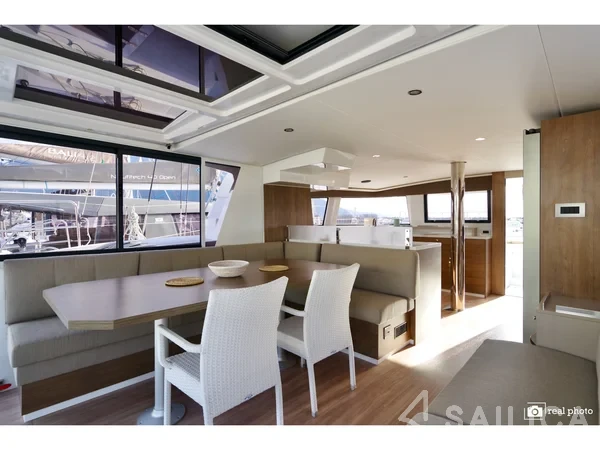 Bali 4.6 - Yacht Charter Sailica