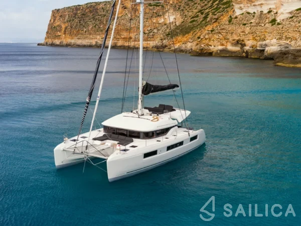 Lagoon 50 - Yacht Charter Sailica